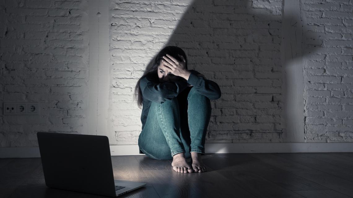 Cybergrooming: Wenn Pädophile im Internet Minderjährige belästigen