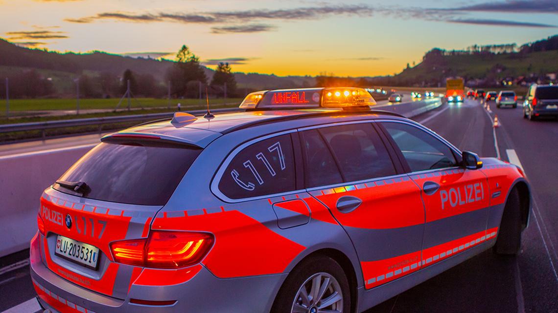 Megger Raiffeisenbank-Räuber wollte im Auto vor der Polizei flüchten
