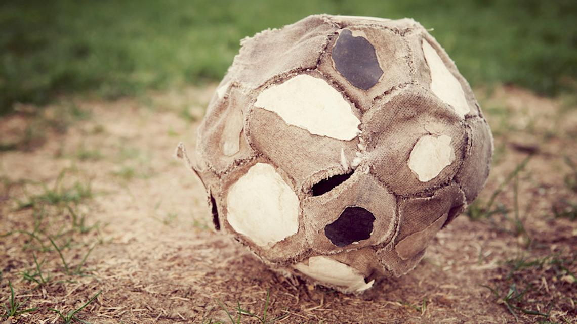 Fussball ähm … bewegt die Welt