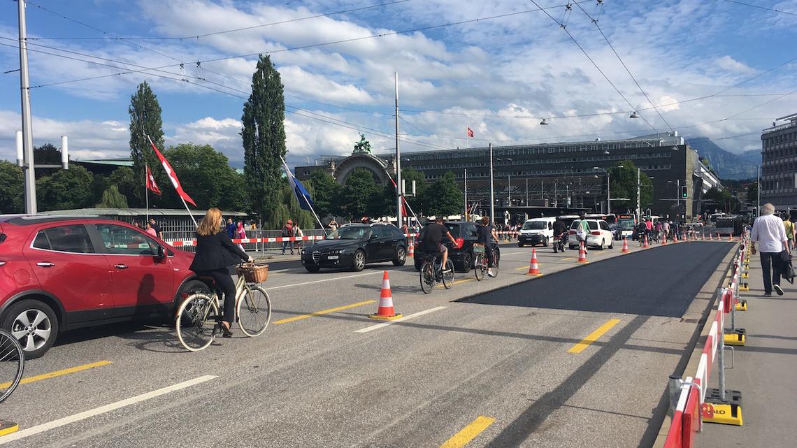 Luzern reagiert nach Verkehrschaos auf der Seebrücke