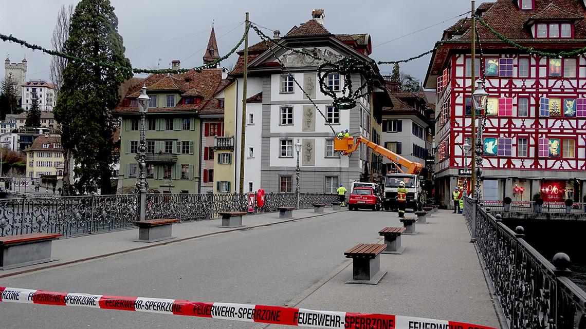 «Burglind» stürzt Luzerner Altstadt ins Chaos