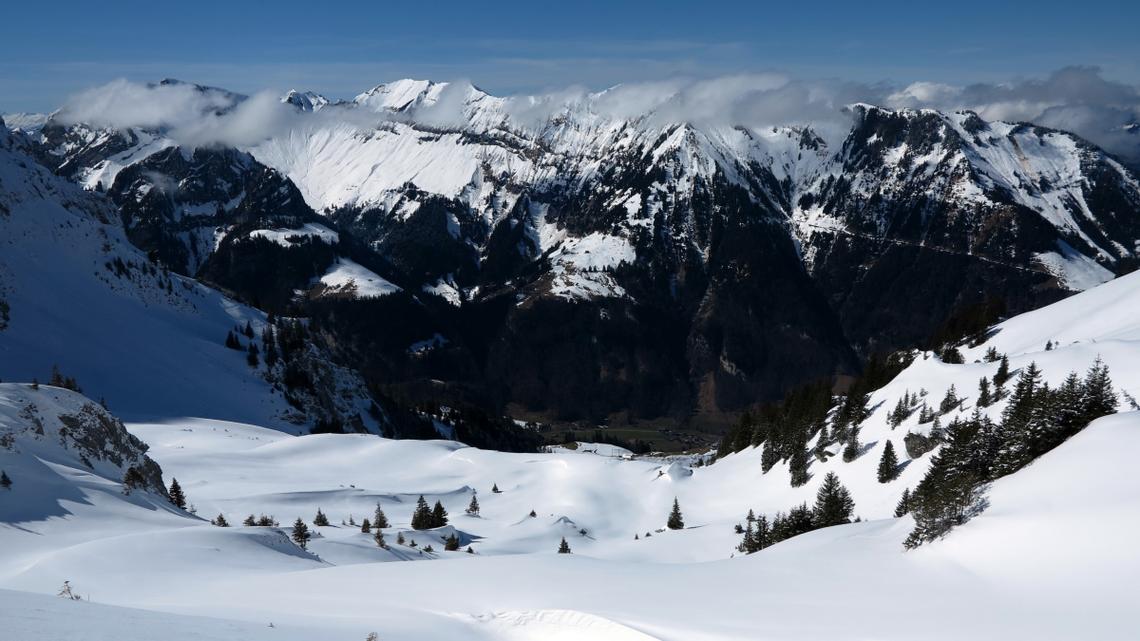 Einsame Skisafari vom Engelberger Tal ins Melchtal