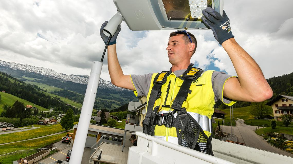 Öko-Pioniere: Flühli-Sörenberg rüstet alle Strassenlampen auf LED um