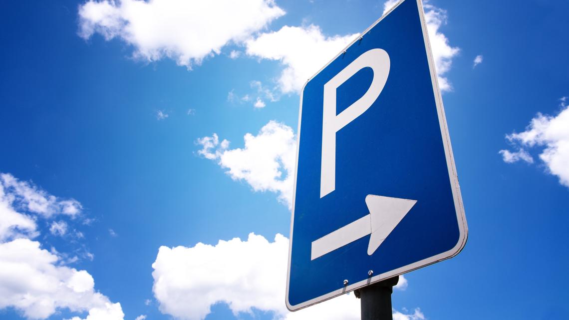 Kampf um Parkplätze: Zuger Stadtrat soll einen Rückzieher machen
