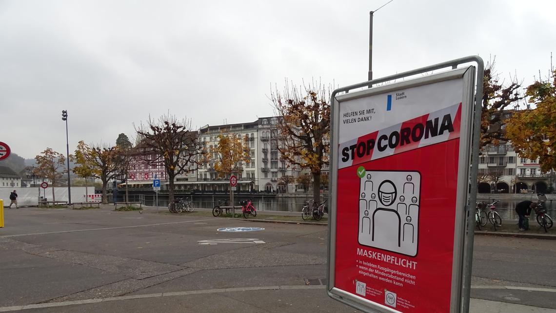 Viele Luzerner ignorieren Maskenpflicht im Zentrum – Stadt reagiert