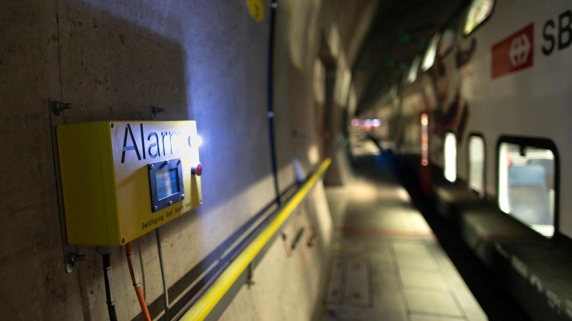 Streit im Nachtzug: Betrunkener Schwarzfahrer landet an Silvester in der Zelle