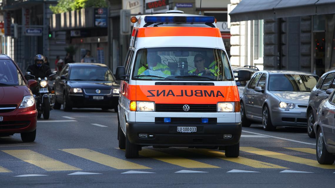 Feuerwehr der Stadt Luzern war drei Wochen für den Rettungsdienst 144 im Einsatz