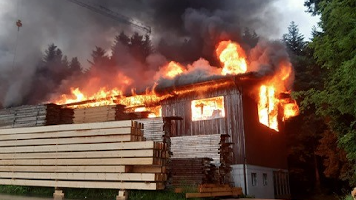 Sägerei-Inhaber über Flammeninferno in Wolhusen: «Ich bin völlig am Boden»