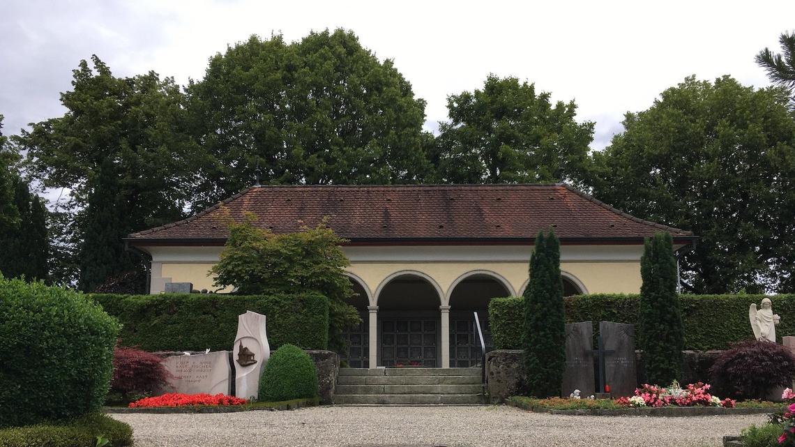 Maroder Friedhof in Emmen hat Problem mit halbverwesten Leichen