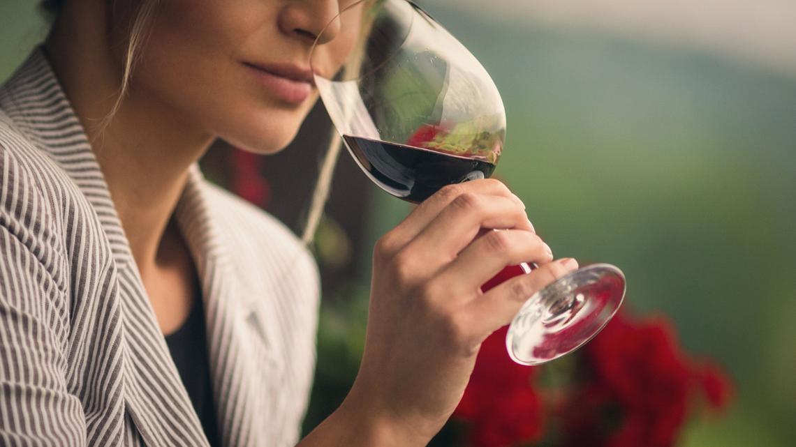 Ist der Wein schlecht oder hat er bloss Ecken und Kanten? Wir erklären dir, wie du Weinfehler erkennst.