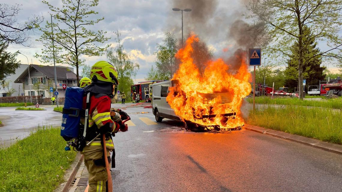 Brand, stürzende Velofahrer und zugedröhnte Autofahrer