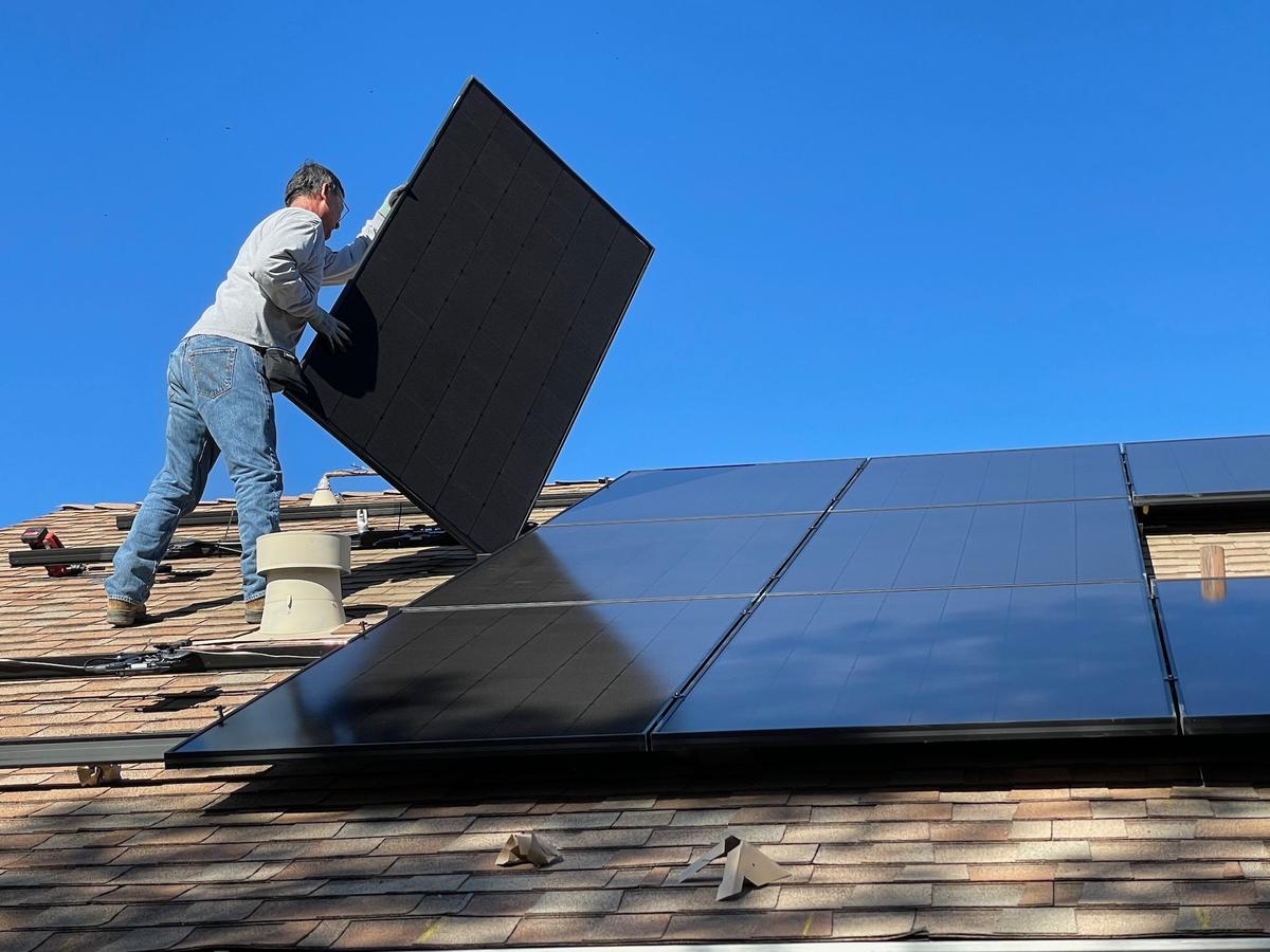 Solar Haus Energie Klima Wohnen Miete_Symbolbild_bill-mead-unsplash