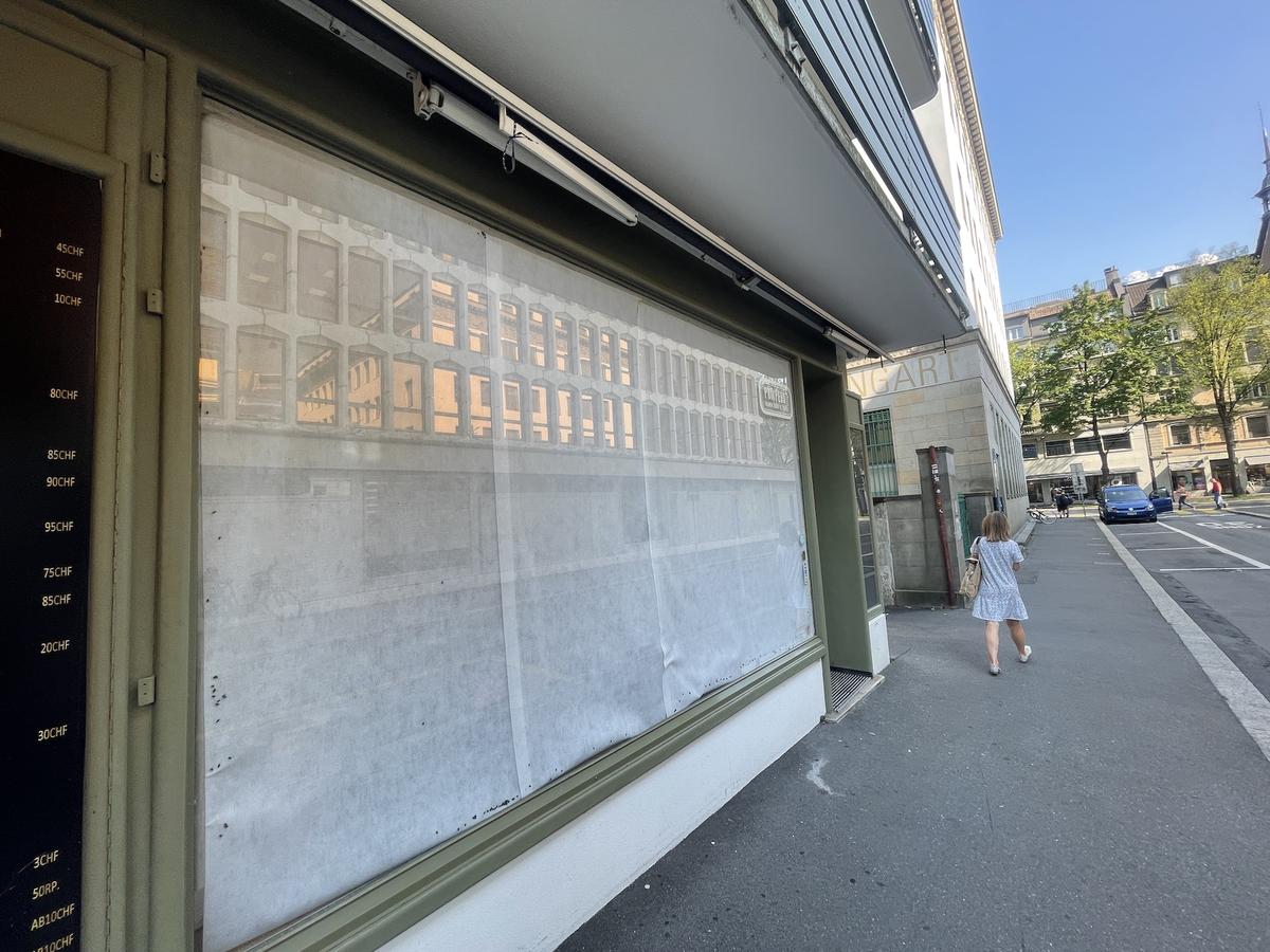 Noch ist der Laden an der Theaterstrasse leer – bald soll hier ein neuartiger Kebabladen reinkommen.