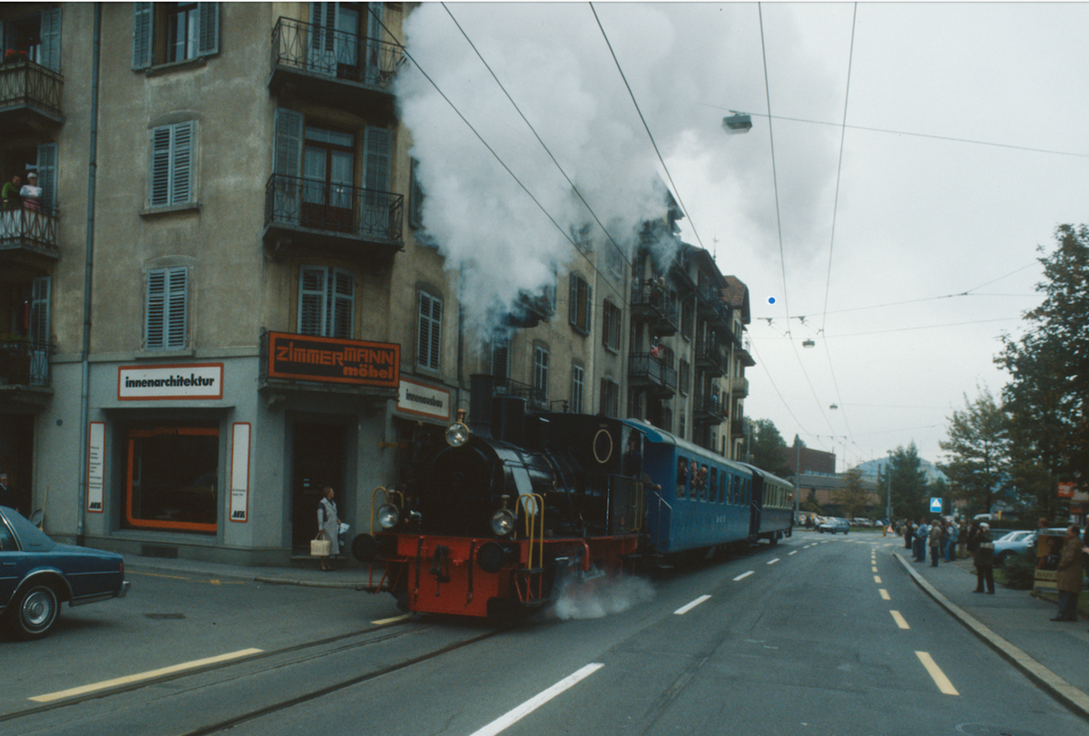 Nostalgiefahrt im Jahr 1986 zum 100-jährigen Jubiläum der Kriens-Luzern-Bahn.