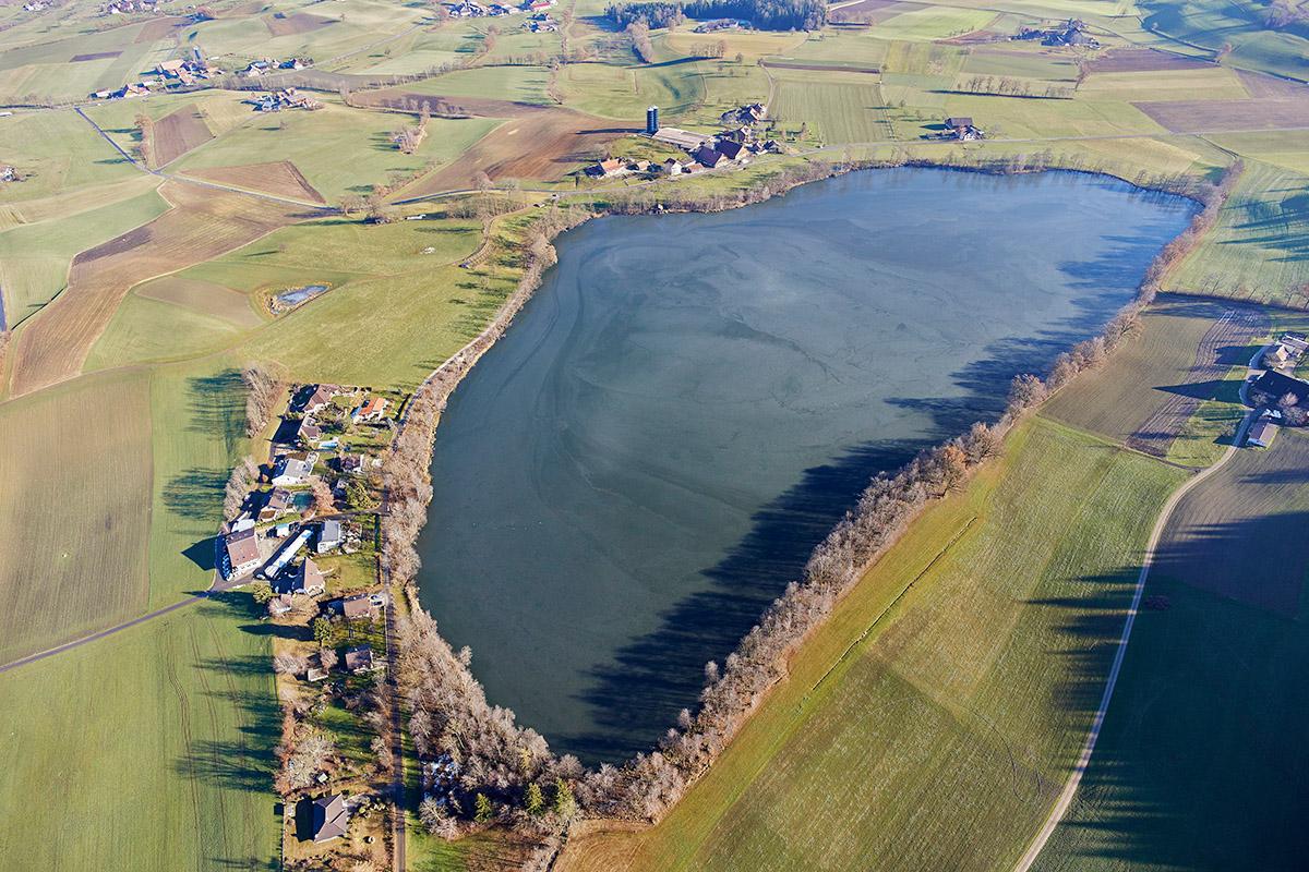 Der unter Schutz stehende Soppensee gehört ebenfalls zu den Ländereien des Feer'schen Fidei- kommiss. Emanuel Ammon