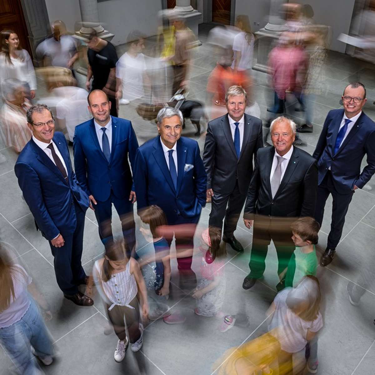 Sieben Verdiente, drei Junge und ein Wilder stehen zur Wahl
