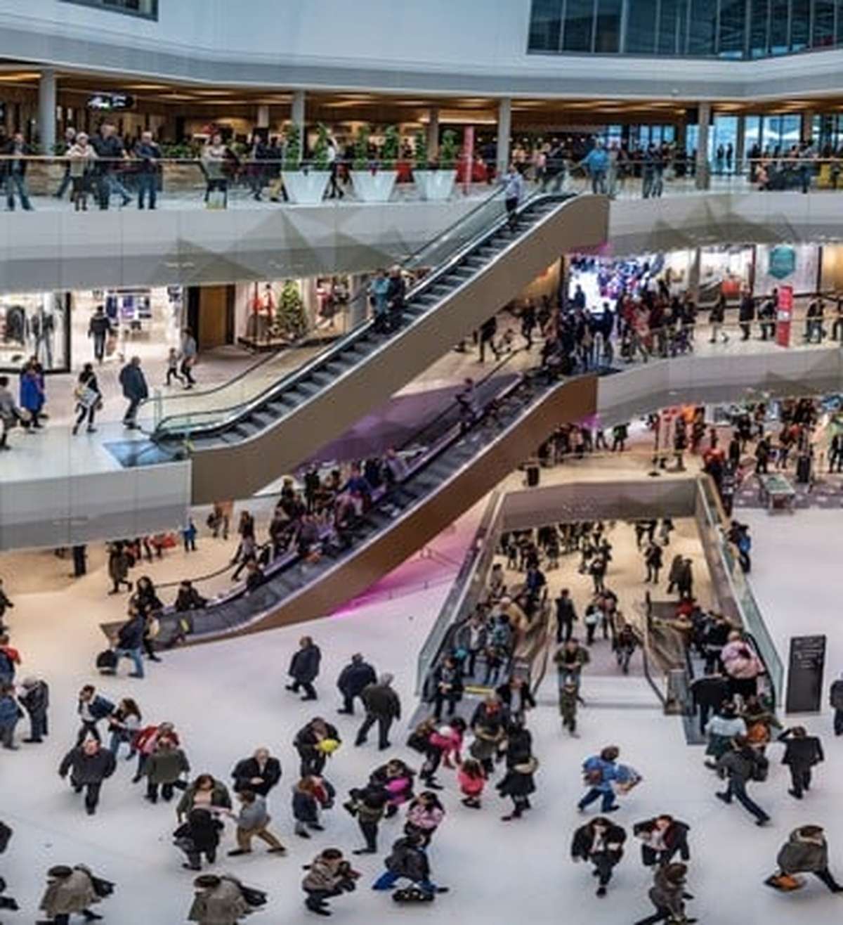 5 Jahre Mall of Switzerland: Entenfischen statt Feuerwerk