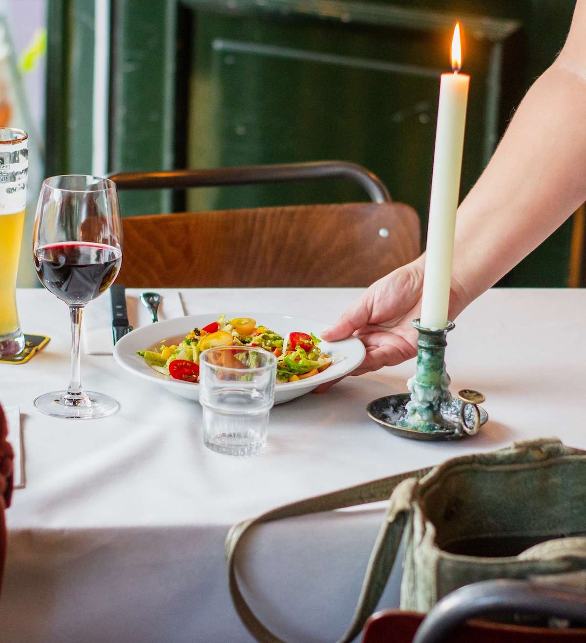 Kind hätte leiser sein sollen: Familie verlässt Restaurant