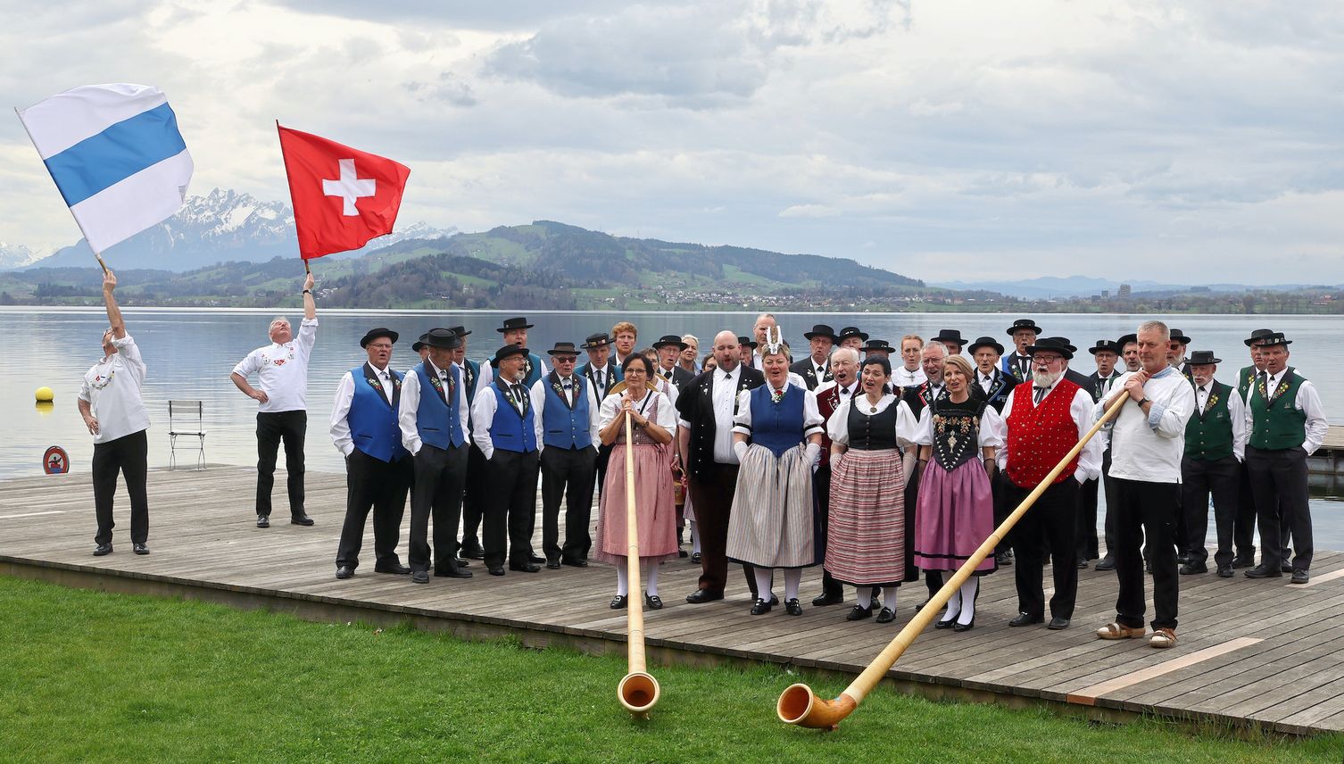 Endlich! Zug wird zur Festhütte