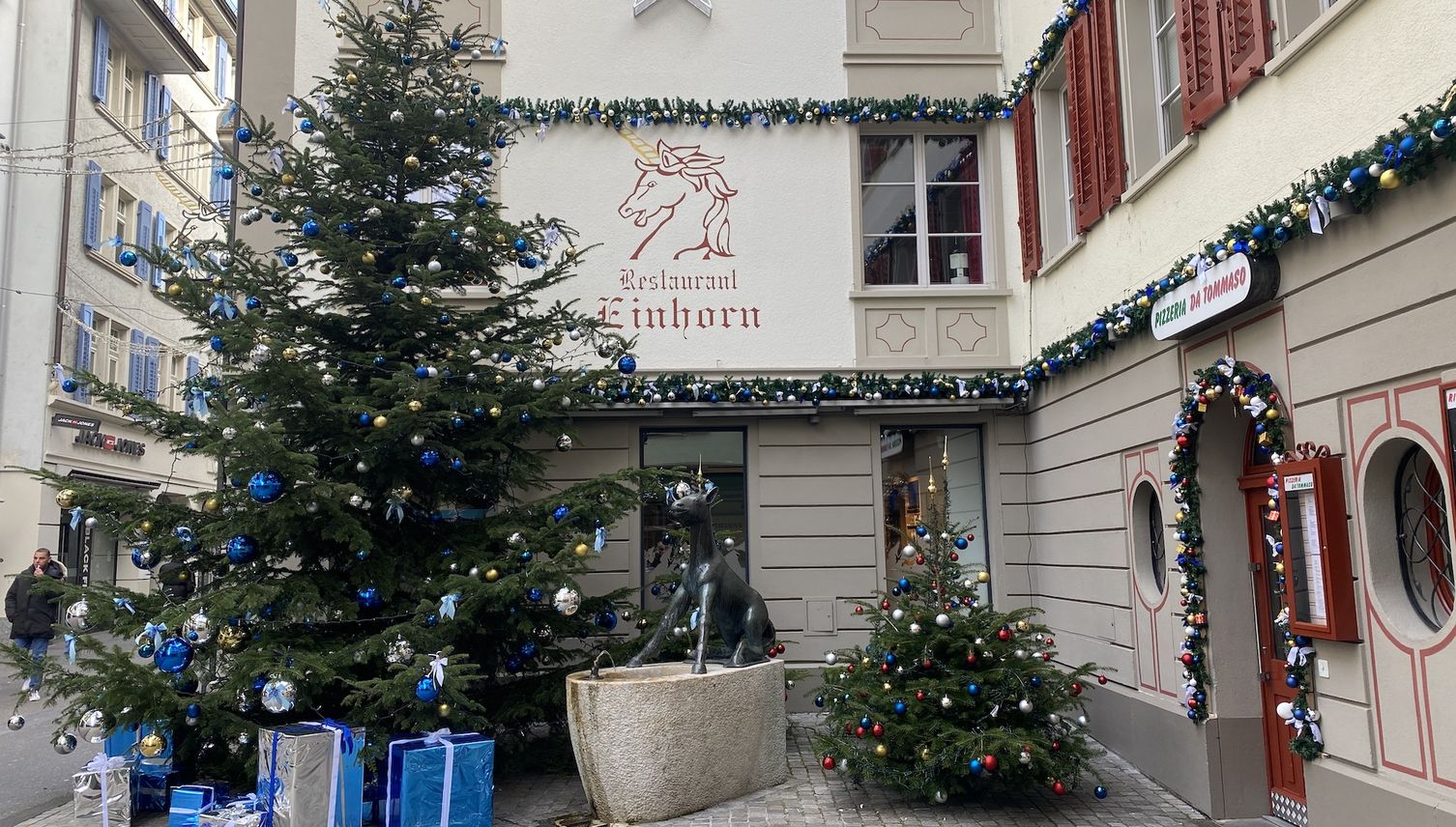Stiftung verwandelt Restaurant Einhorn in Winterwunderland