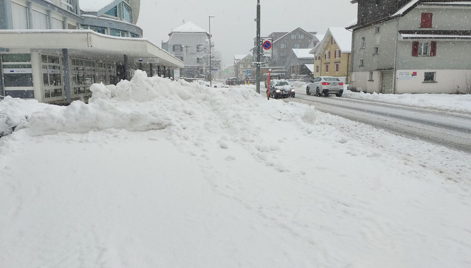 Für Zug gilt die zweithöchste Schneewarnung