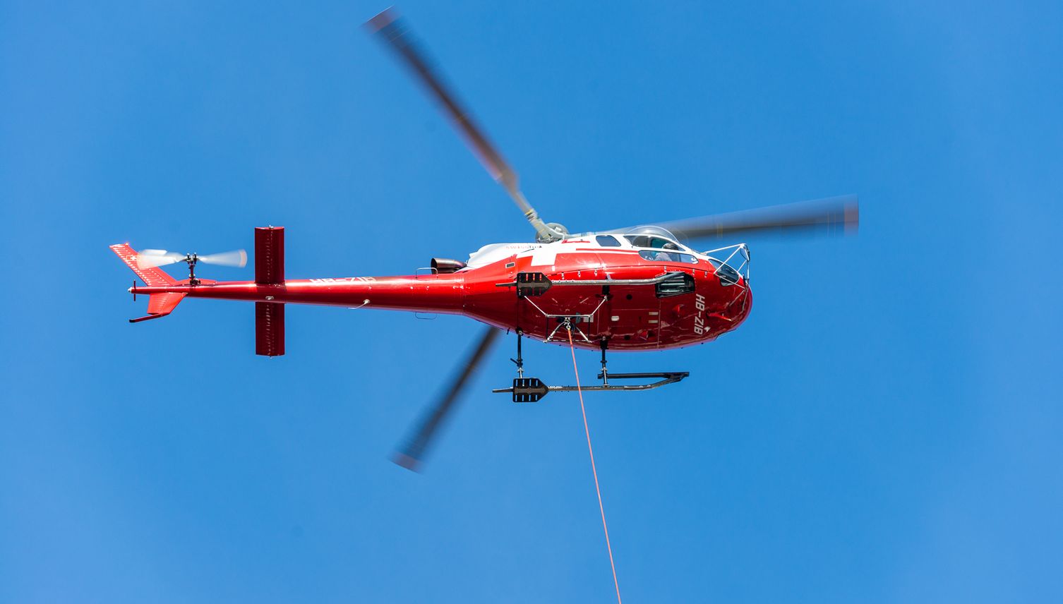 Wegen Baustelle: Helikopter rattert über Luzern