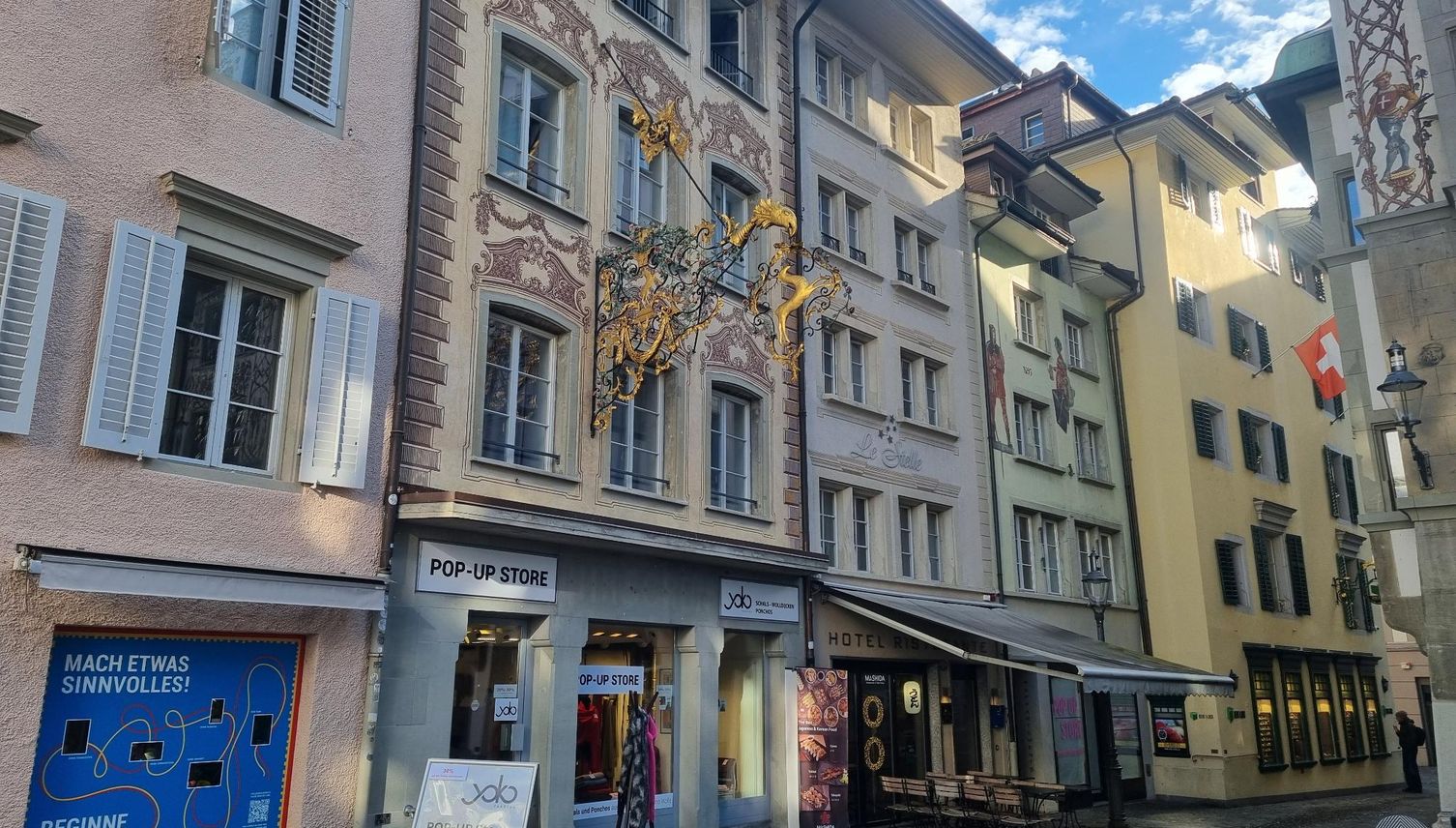 In Luzern steht seit Jahren ein Hotel, das keines sein dürfte