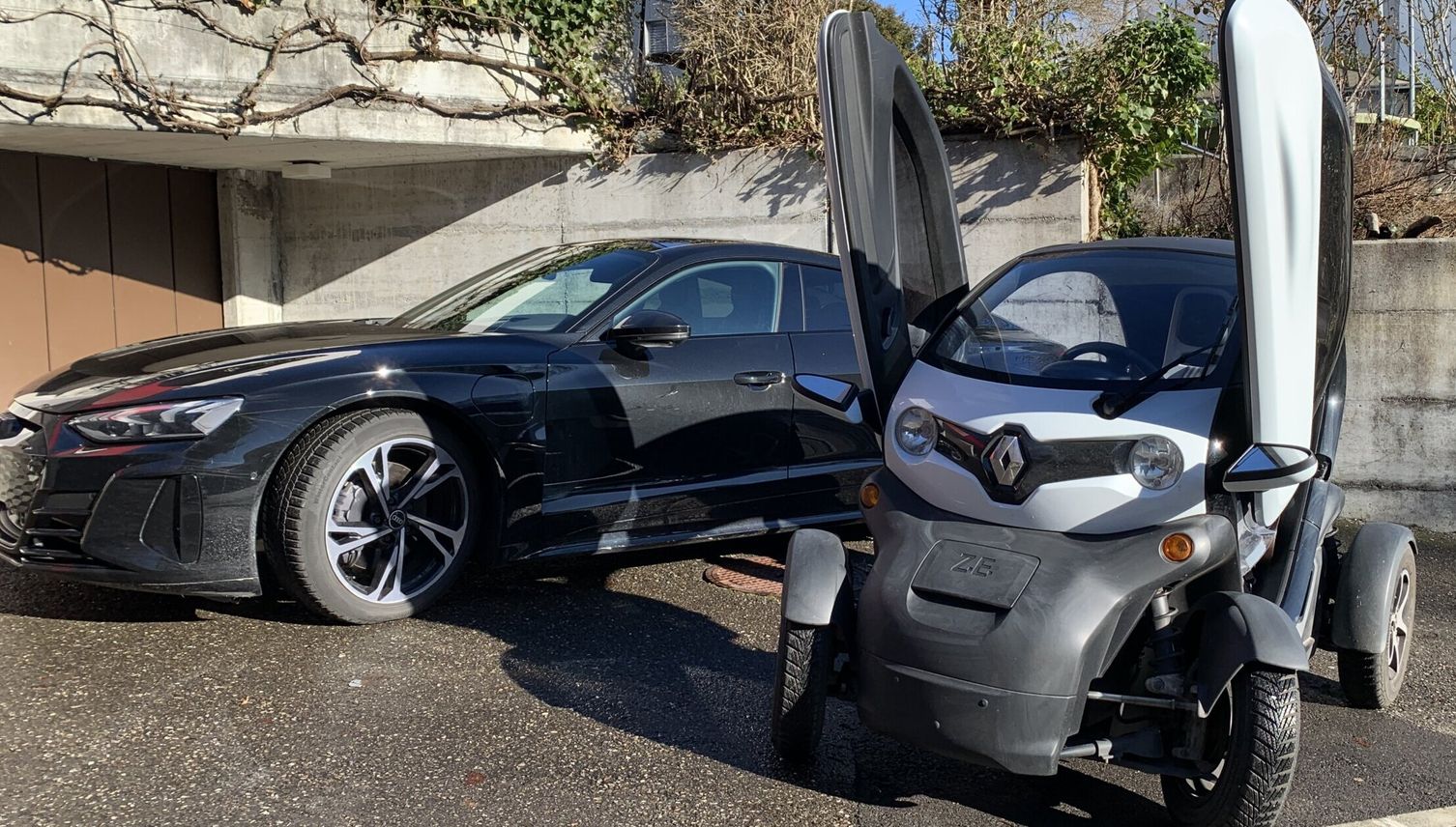 Mini-Auto teurer als Sportwagen? Steuer in Beschuss