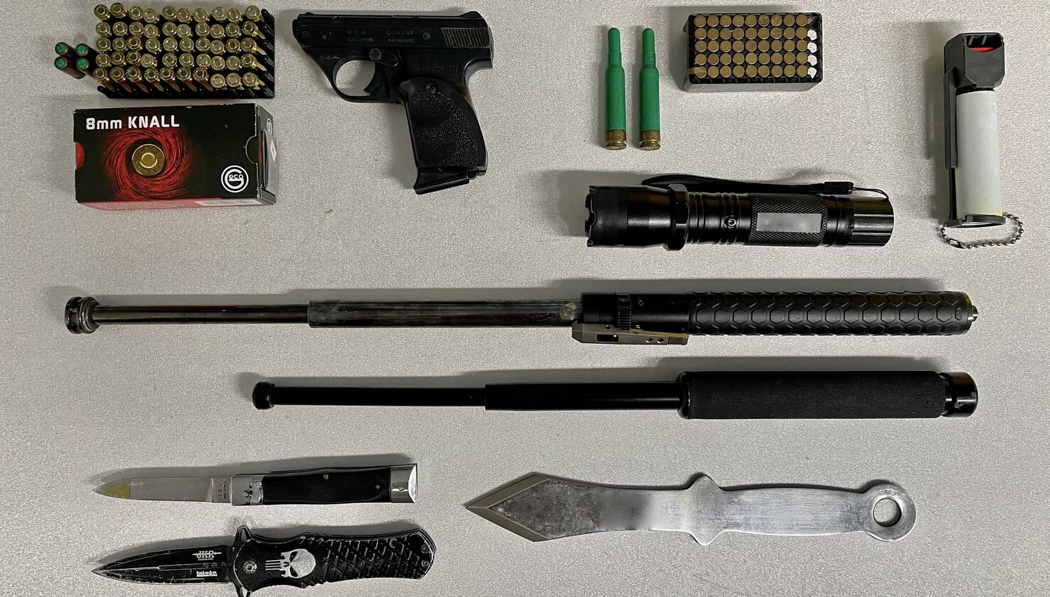 Pistole und 12 Kilo Drogen: Dealer in Ebikon aufgeflogen