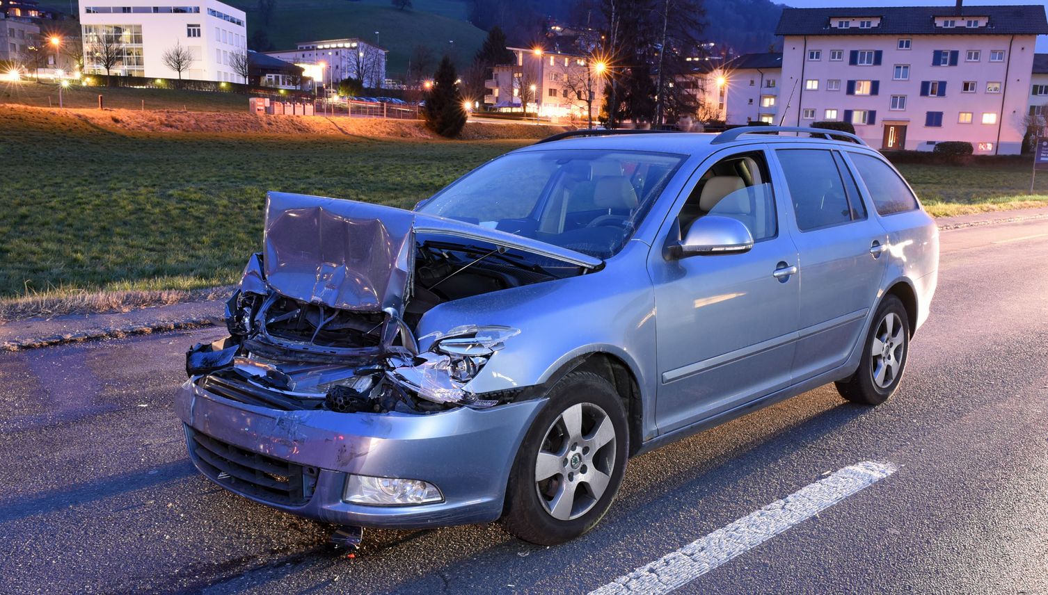 Kanton Luzern: Zwei Auffahrunfälle – zwei verletzte Personen