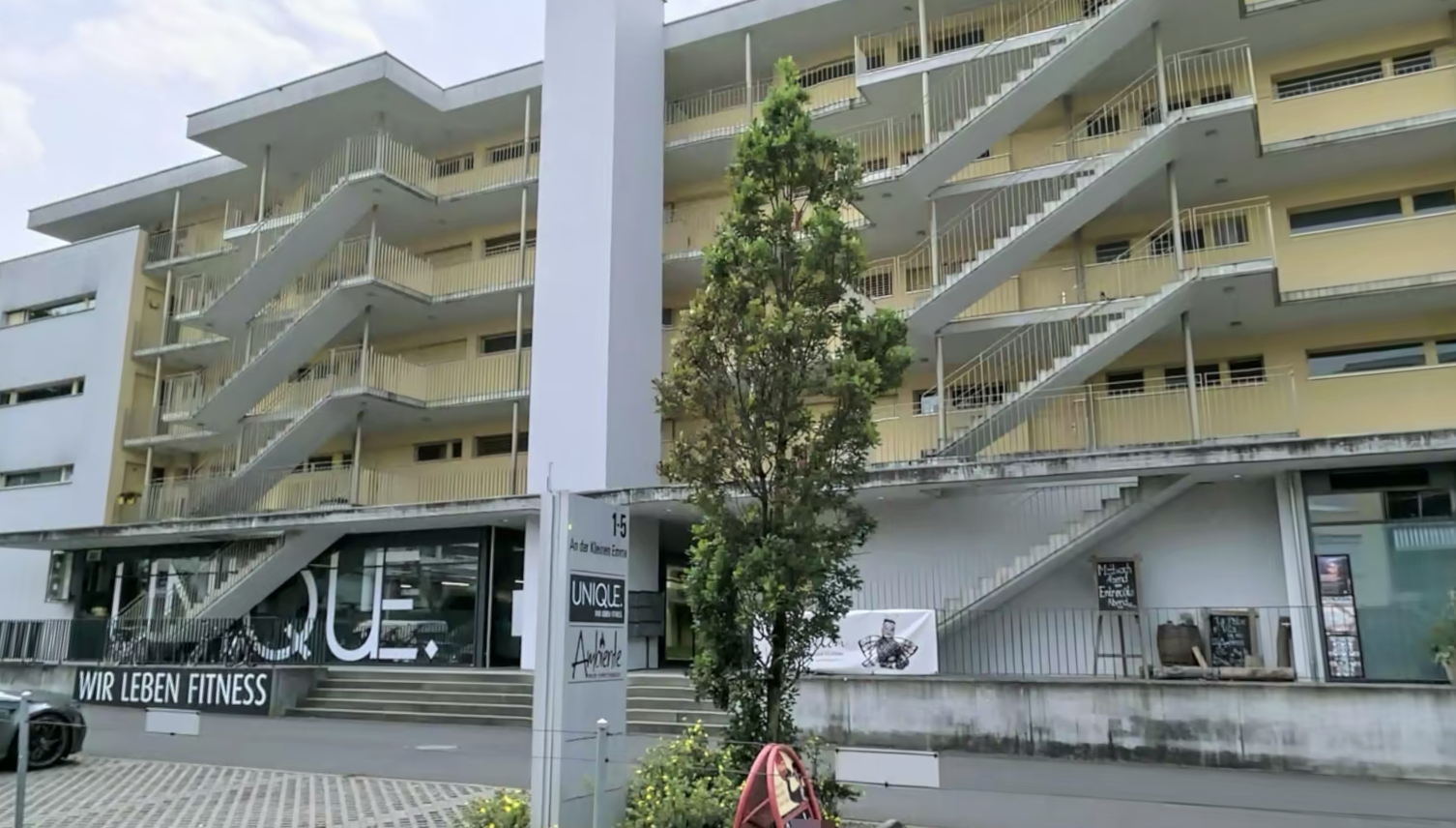 Hier dürfen sich Kinder über einen neuen Spielplatz freuen