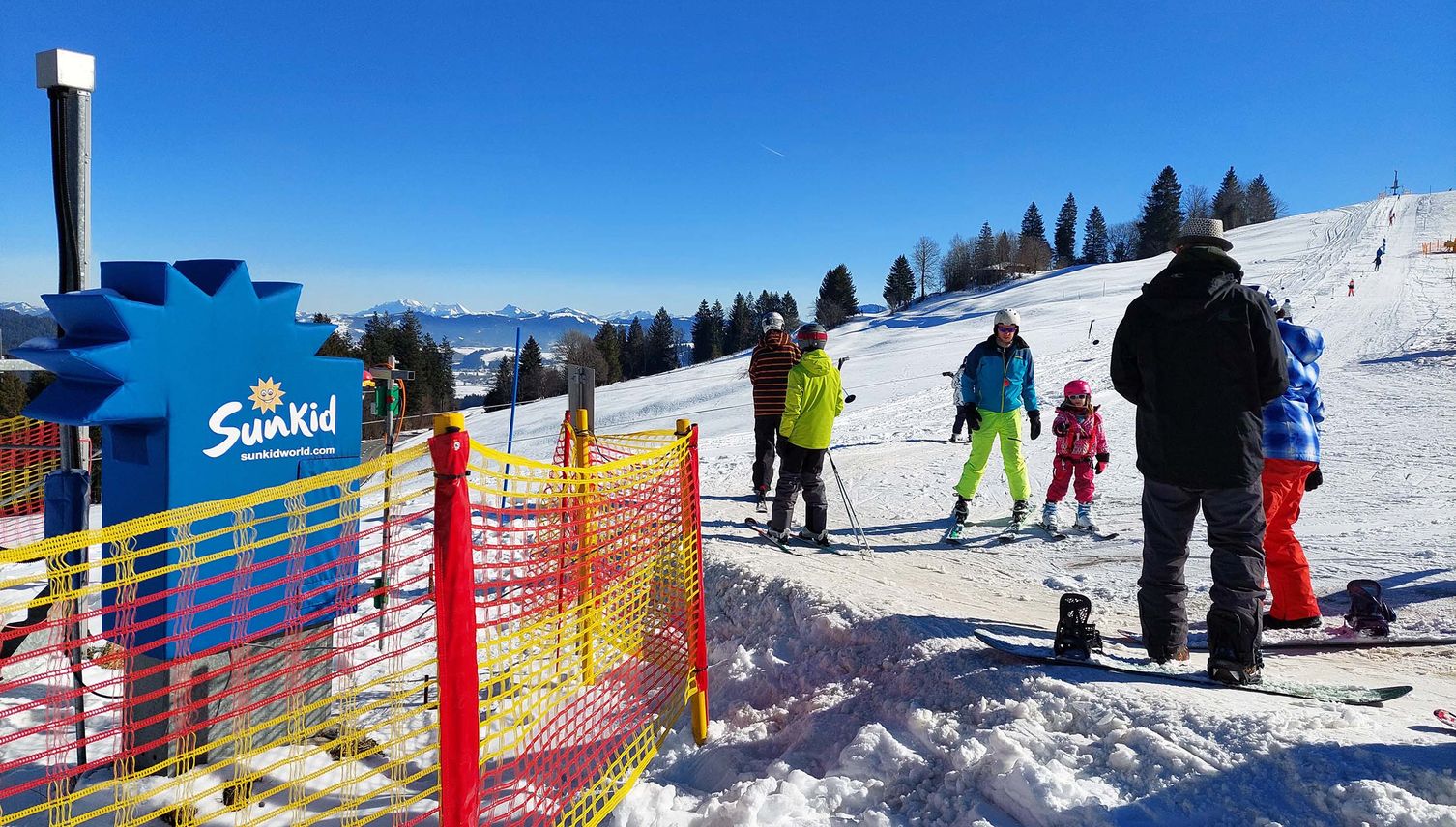 Hier kannst du heute in Zug Skifahren
