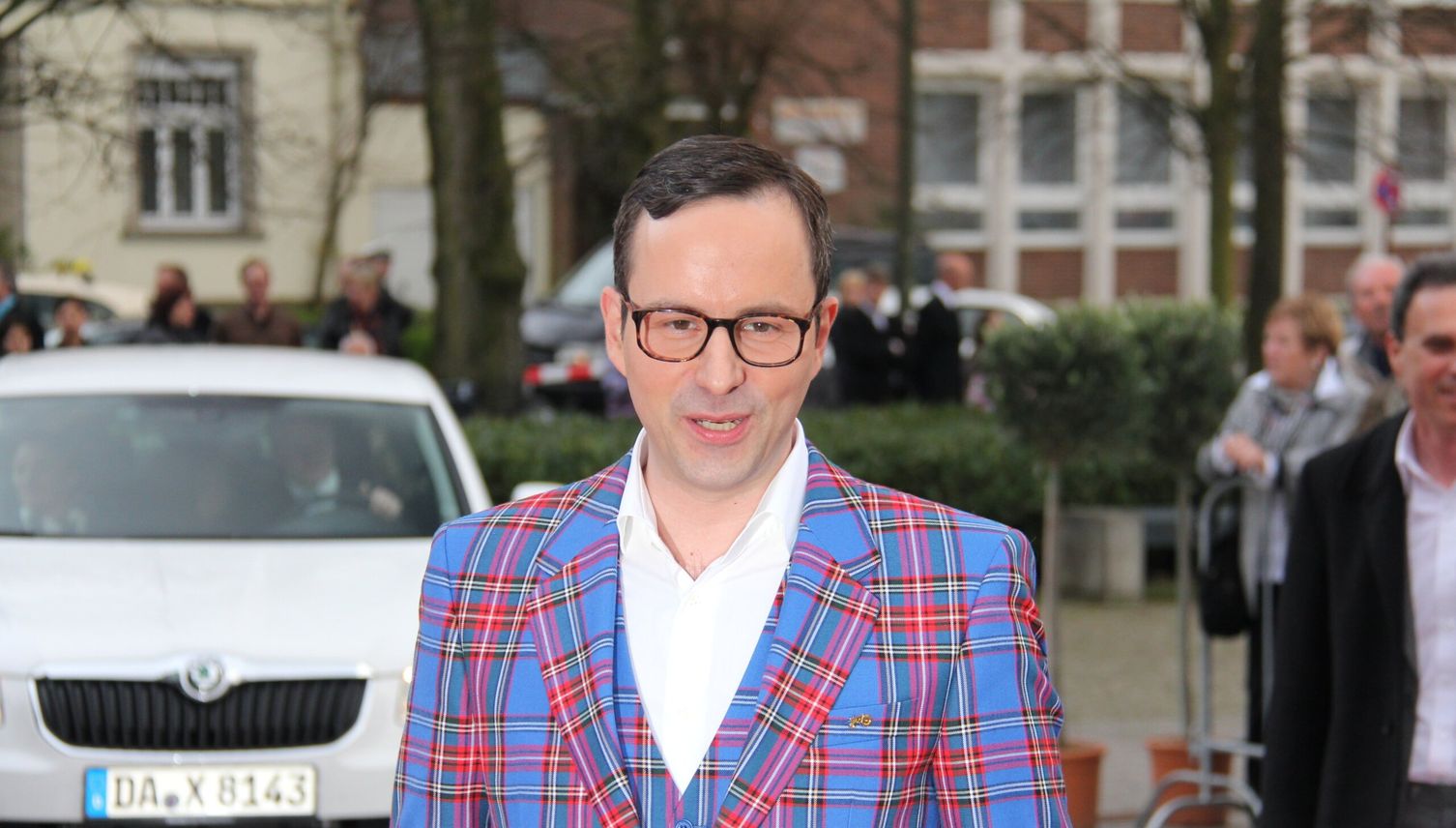 Langweilig? Luzerner verteidigt Schweiz gegen Kurt Krömer