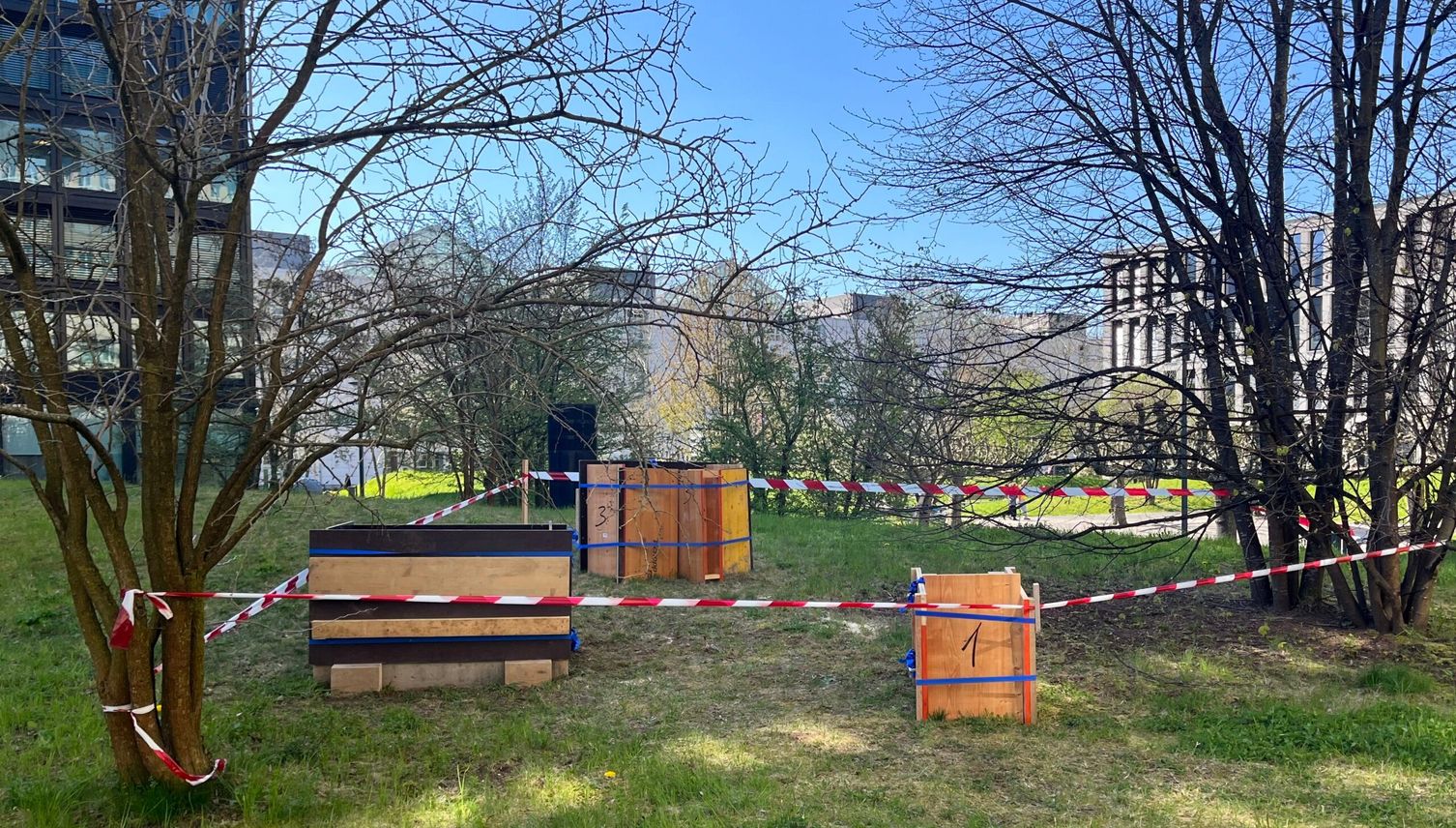 Künstlerin schafft «Stadthäuser» für Zug und Partnerstädte