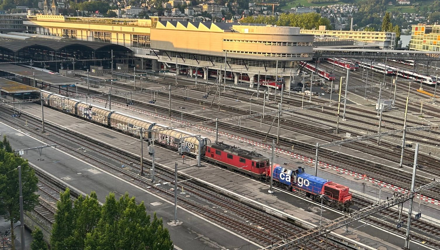 Kein Gleis 1 am Bahnhof Luzern? Das steckt dahinter