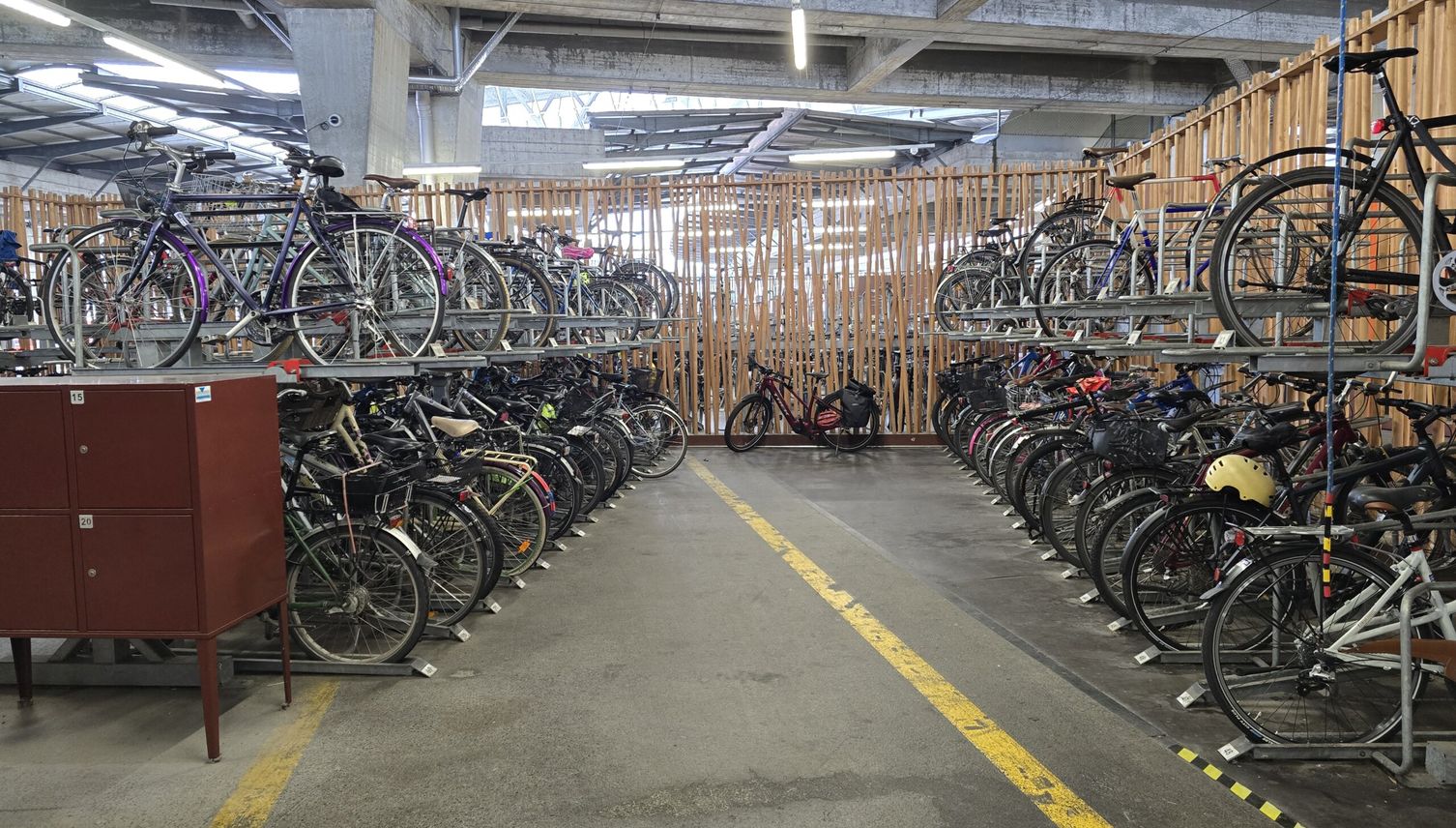 Luzern soll für attraktivere Velostation in Pedale treten