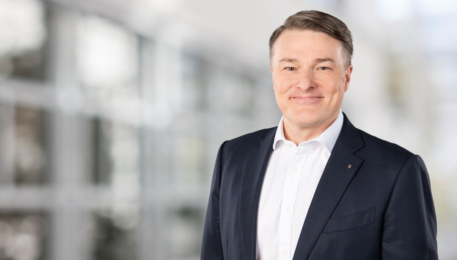 Die Zuger Kantonalbank holt Weltenbummler ins Boot