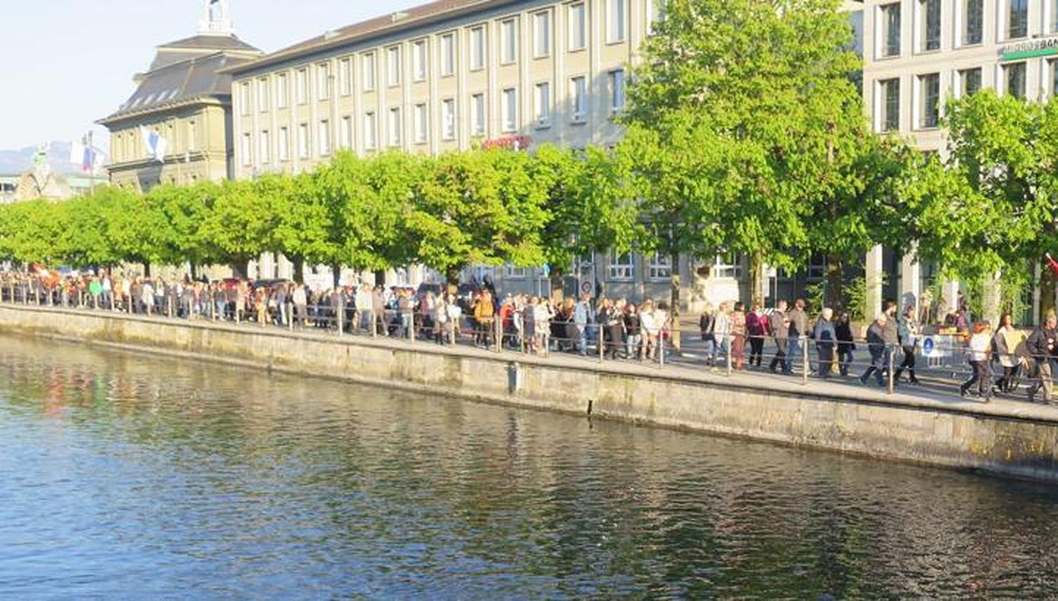 Corona-Skeptiker planen Protest in Luzern –  Linke rufen zu Gegen-Demo auf