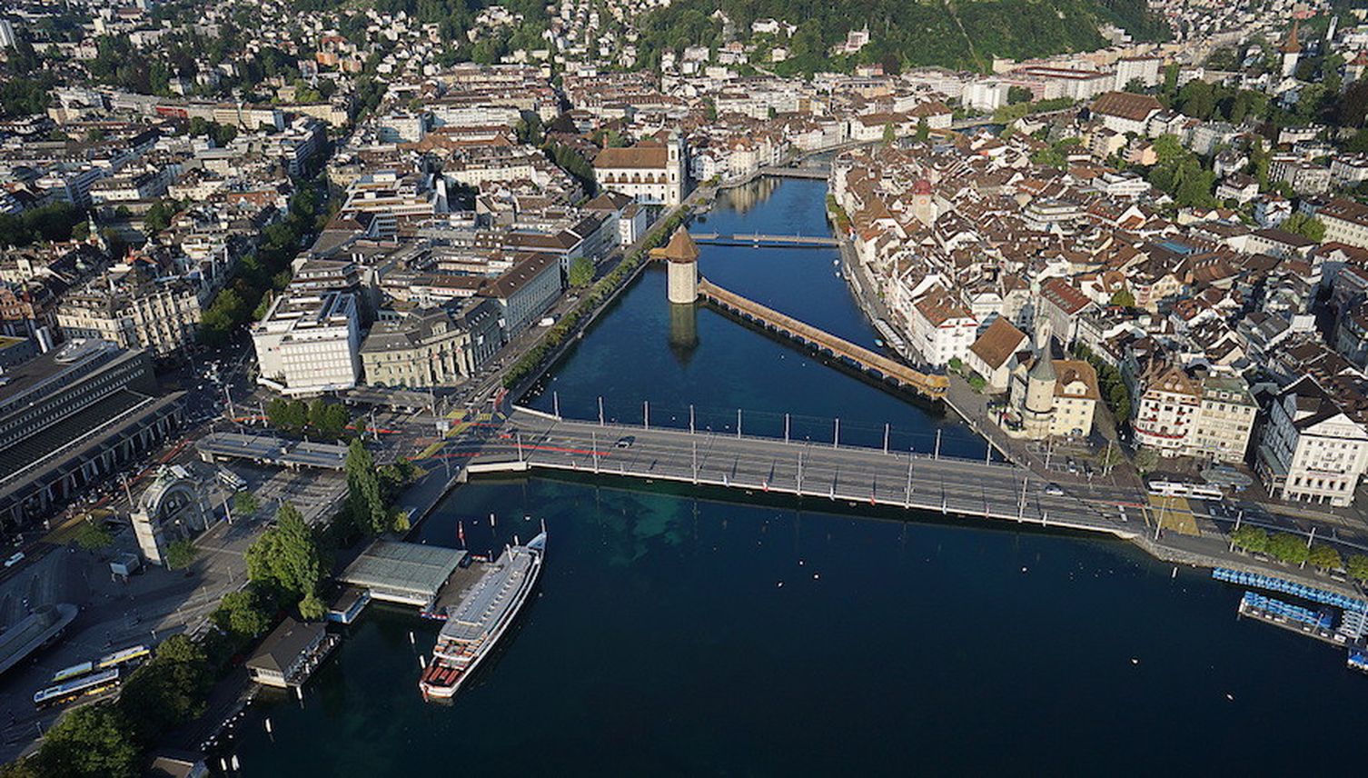 Holz statt Heizöl – Stadt setzt auf Öko-Power