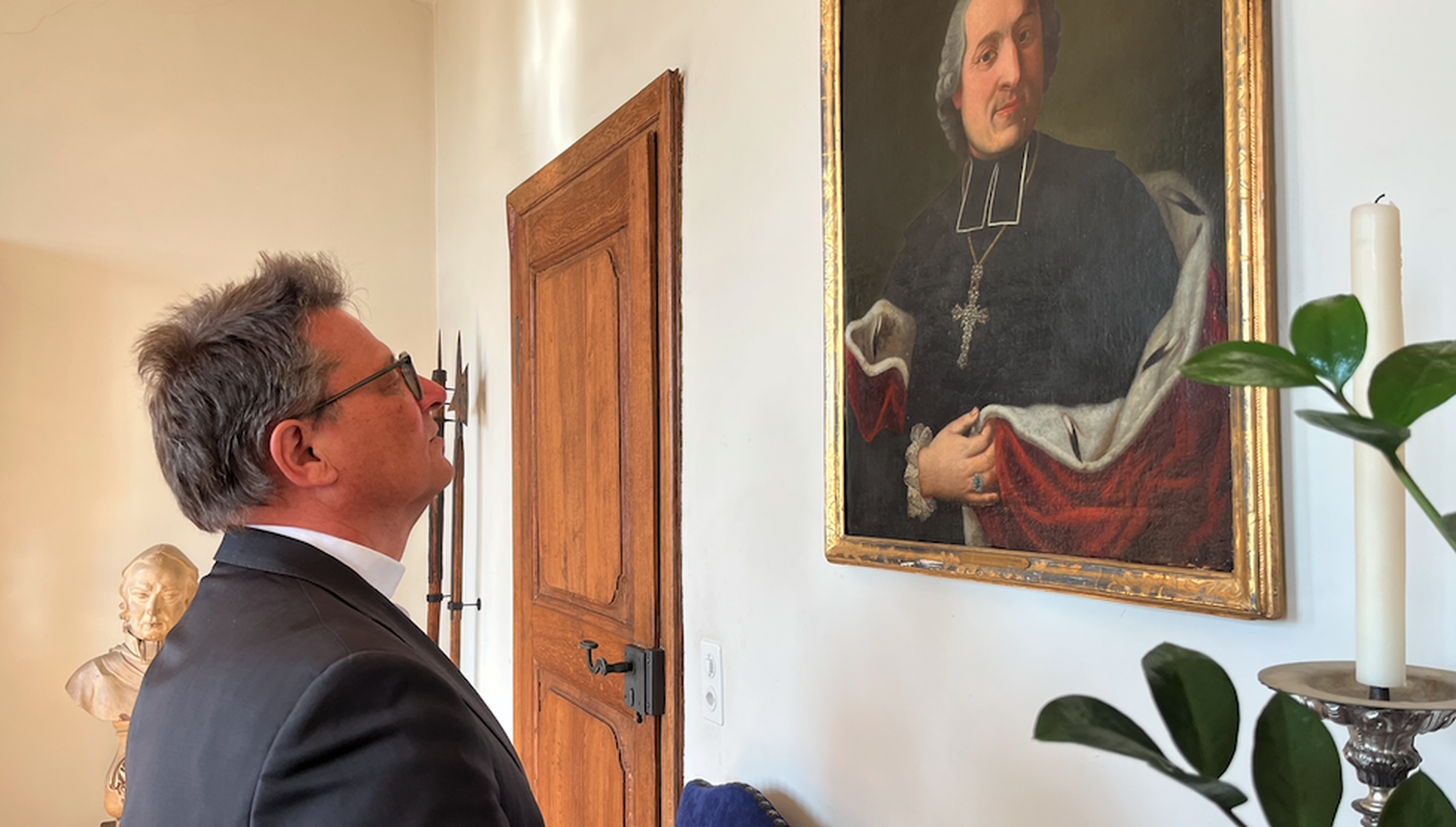 Papst Franziskus warnte vor KI – Bischof Gmür, warum tat er das?