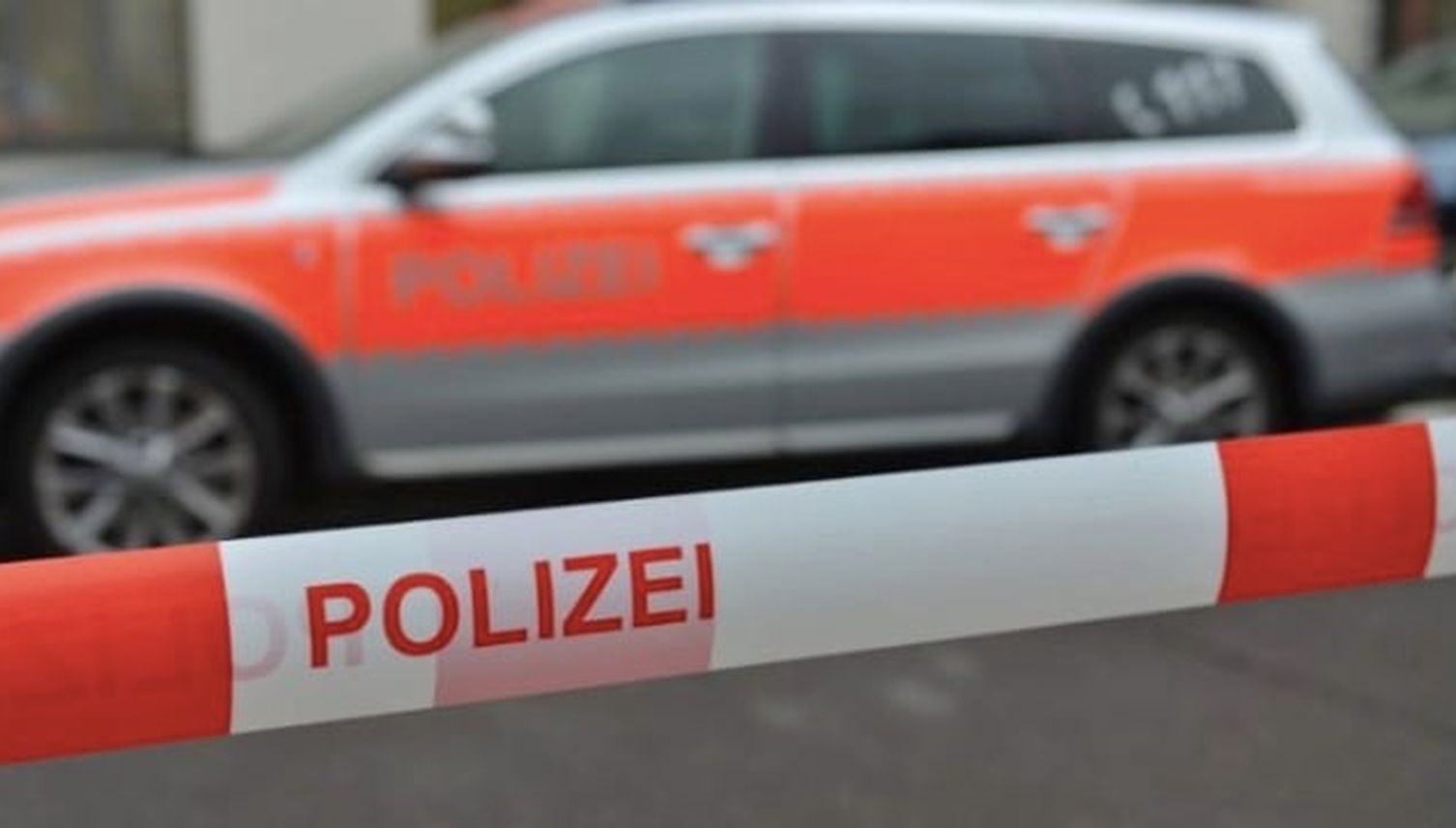 Polizei sucht Zeugen nach Unfall in Root
