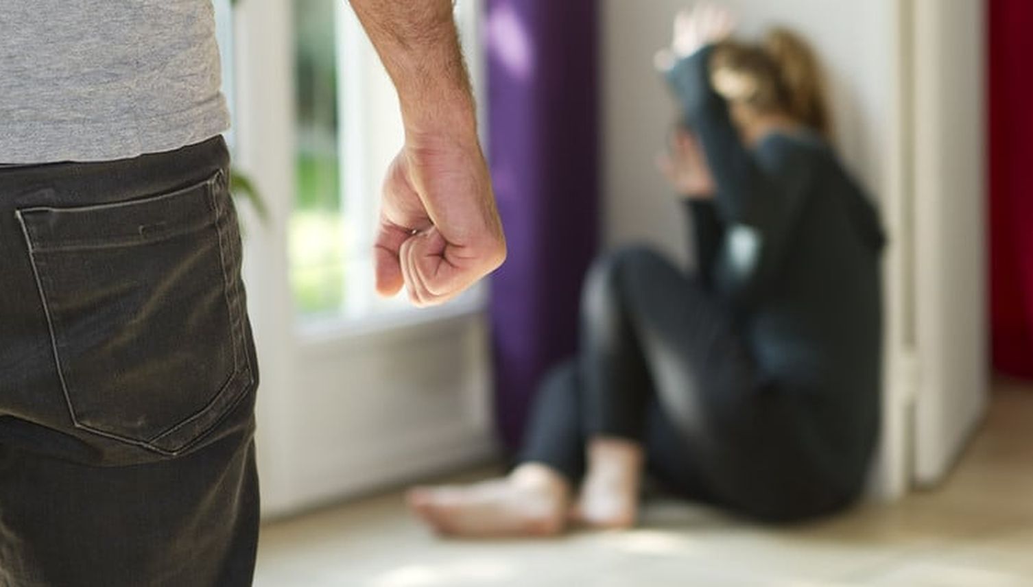 Häusliche Gewalt: Woher die Täter wirklich kommen