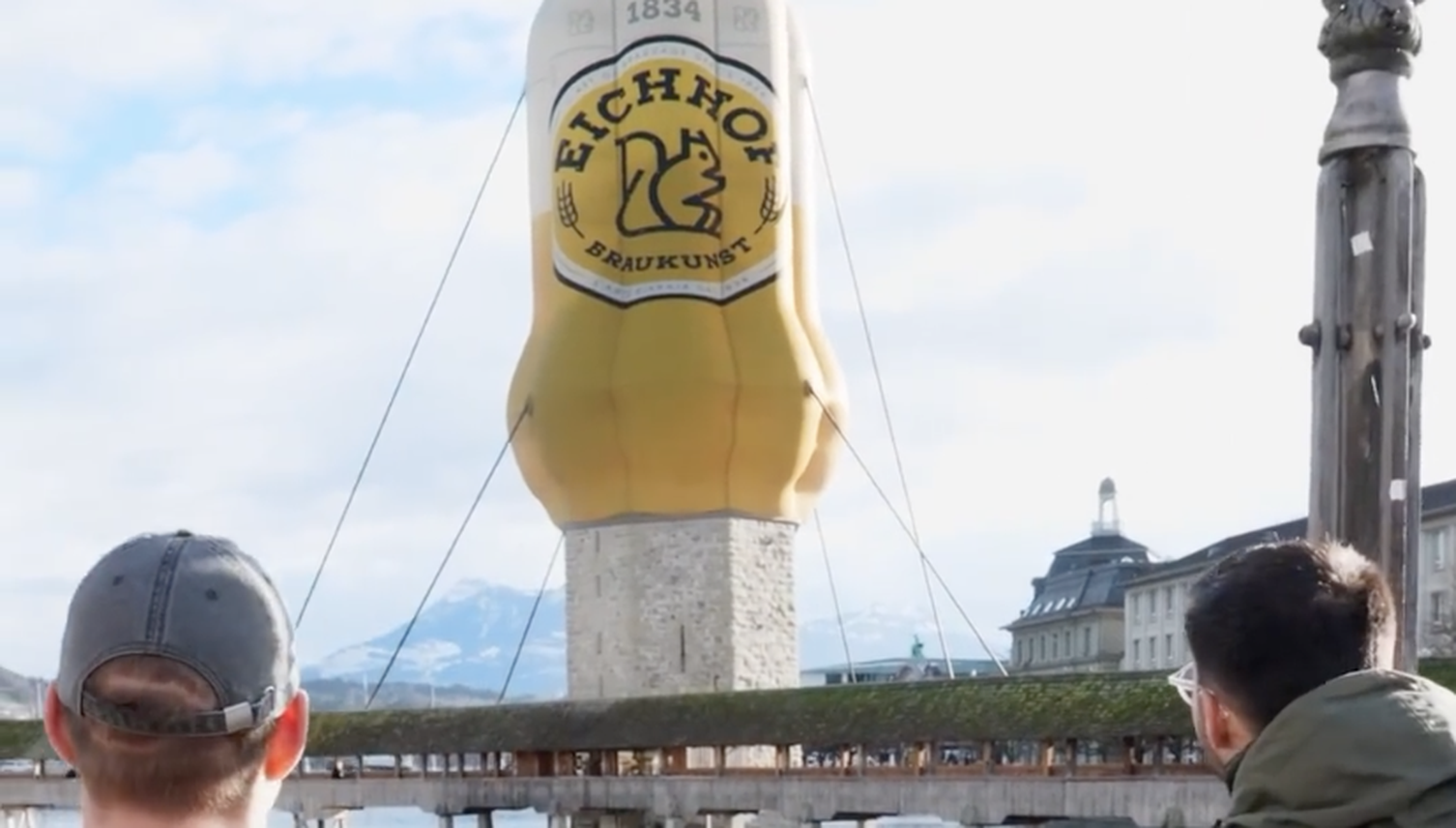 Luzerner Wasserturm als Bierdose verkleidet?