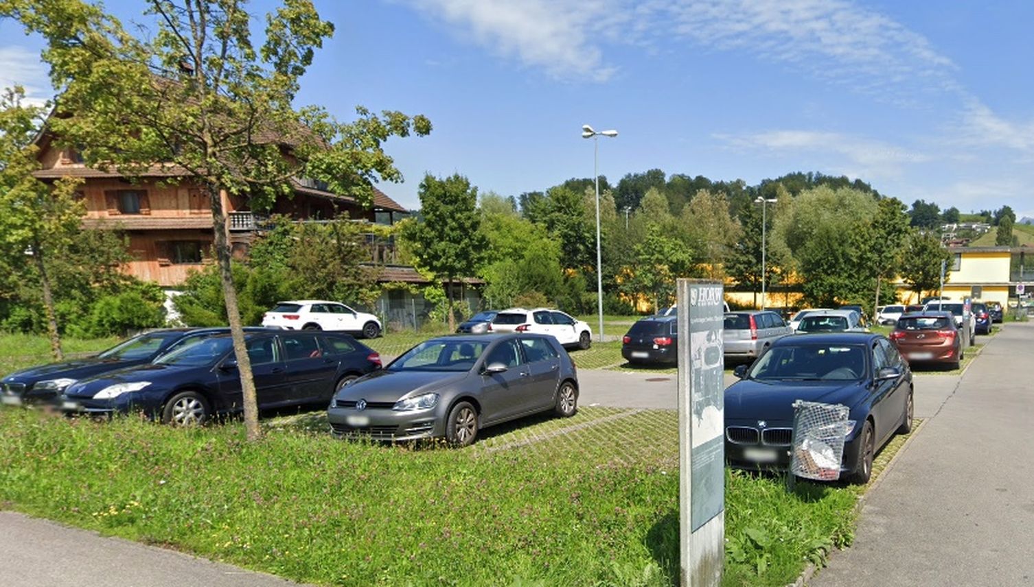 Horw prüft Asyl-Siedlung auf Parkplatz Seefeld