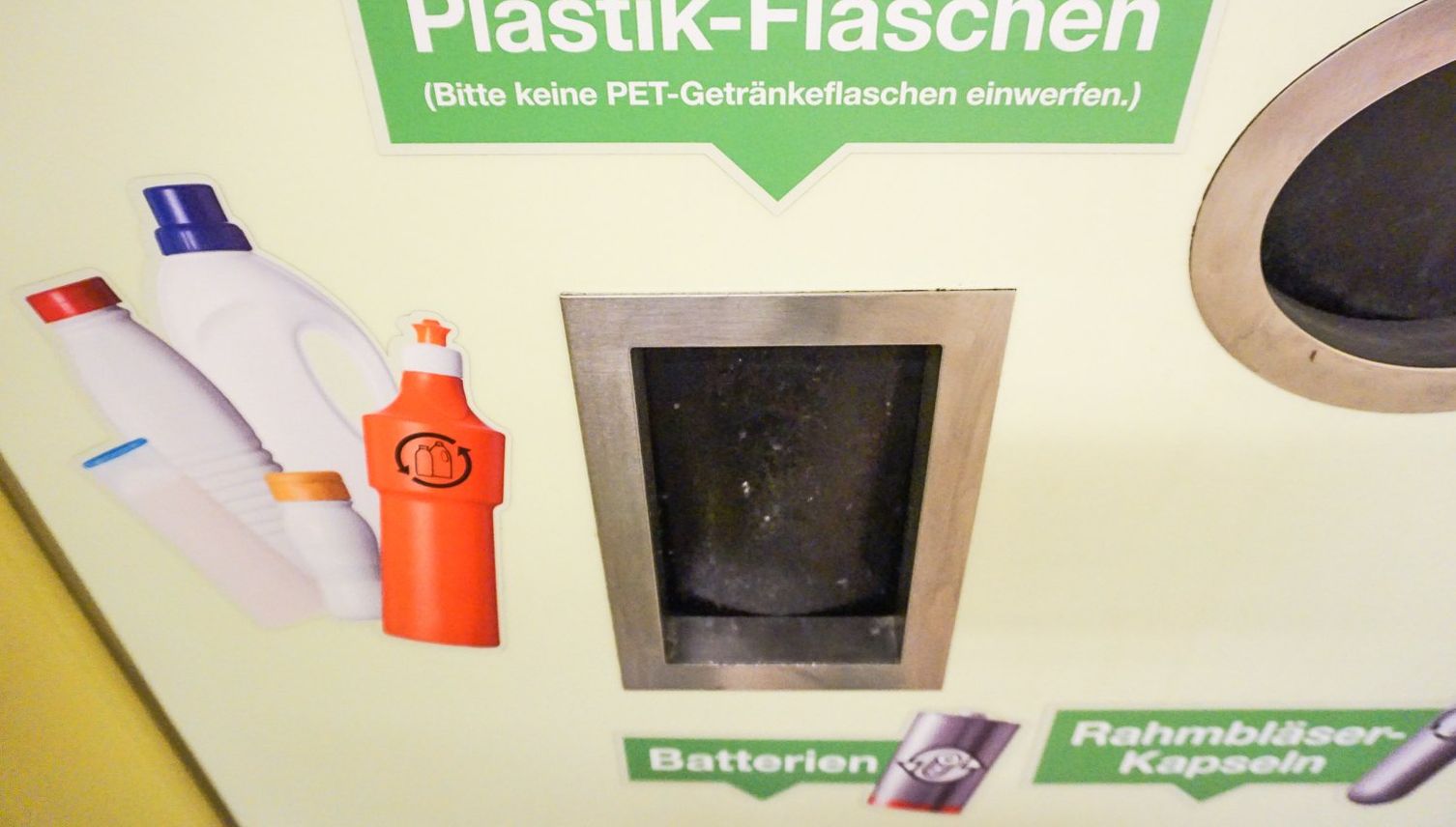 Plastik: Was der Ökihof nimmt und was in den Müll muss