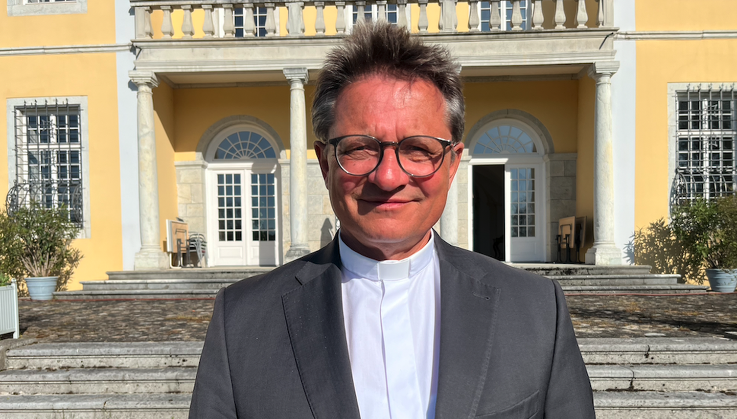 Bischof Gmür fragt KI: «Was ist der Sinn meines Lebens?»