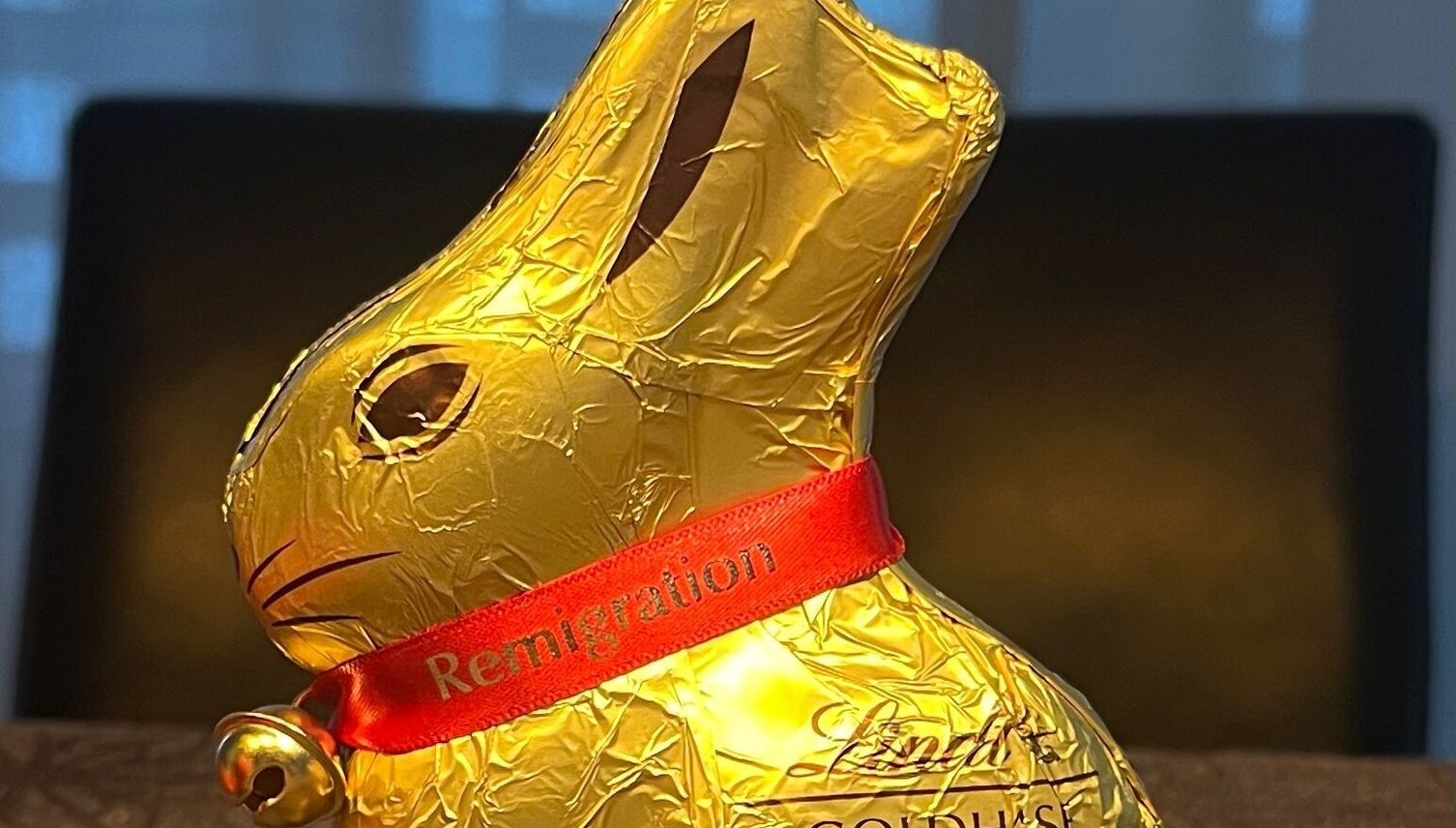 «Remigrationshase» bringt Lindt in Erklärungsnot