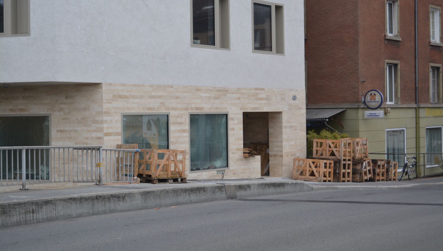 Eröffnung am Sankt Nimmerleinstag?