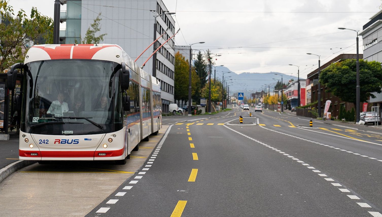 1er-Bus: Verkehrsverbund plant Massnahmen