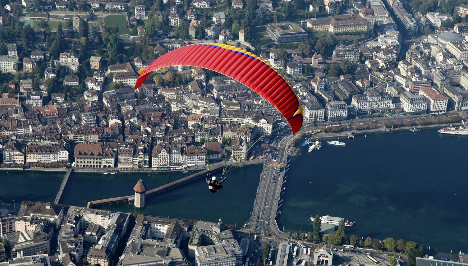 8 faszinierende Bilder, die Luzern von oben zeigen